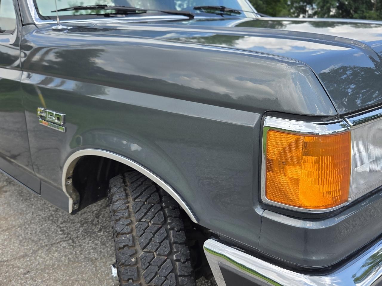 Ford F-150 XLT Lariat 1989