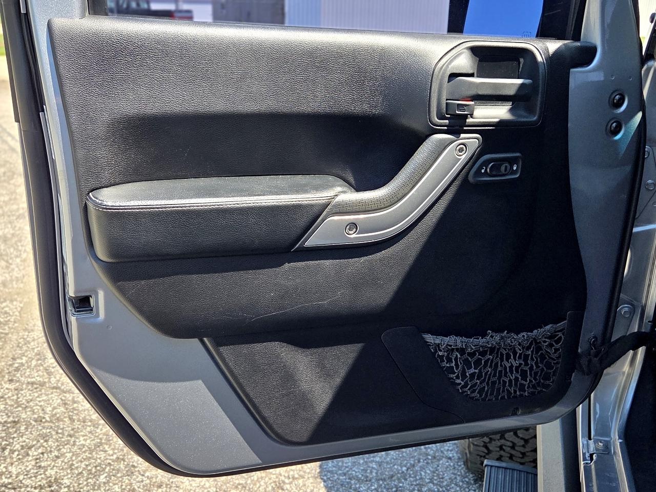 Jeep Wrangler Unlimited Sport 4WD 2013