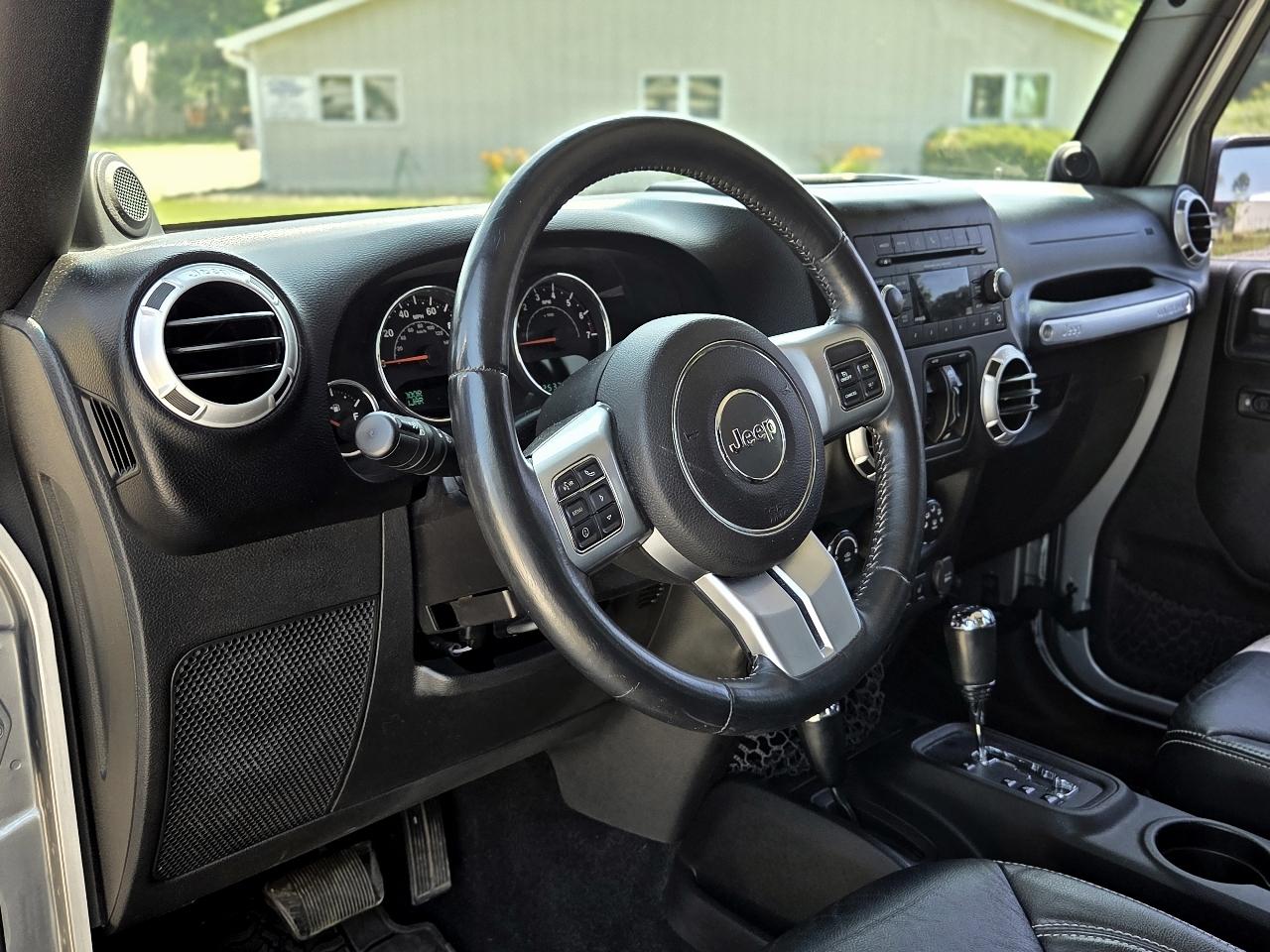 Jeep Wrangler Unlimited Sport 4WD 2013