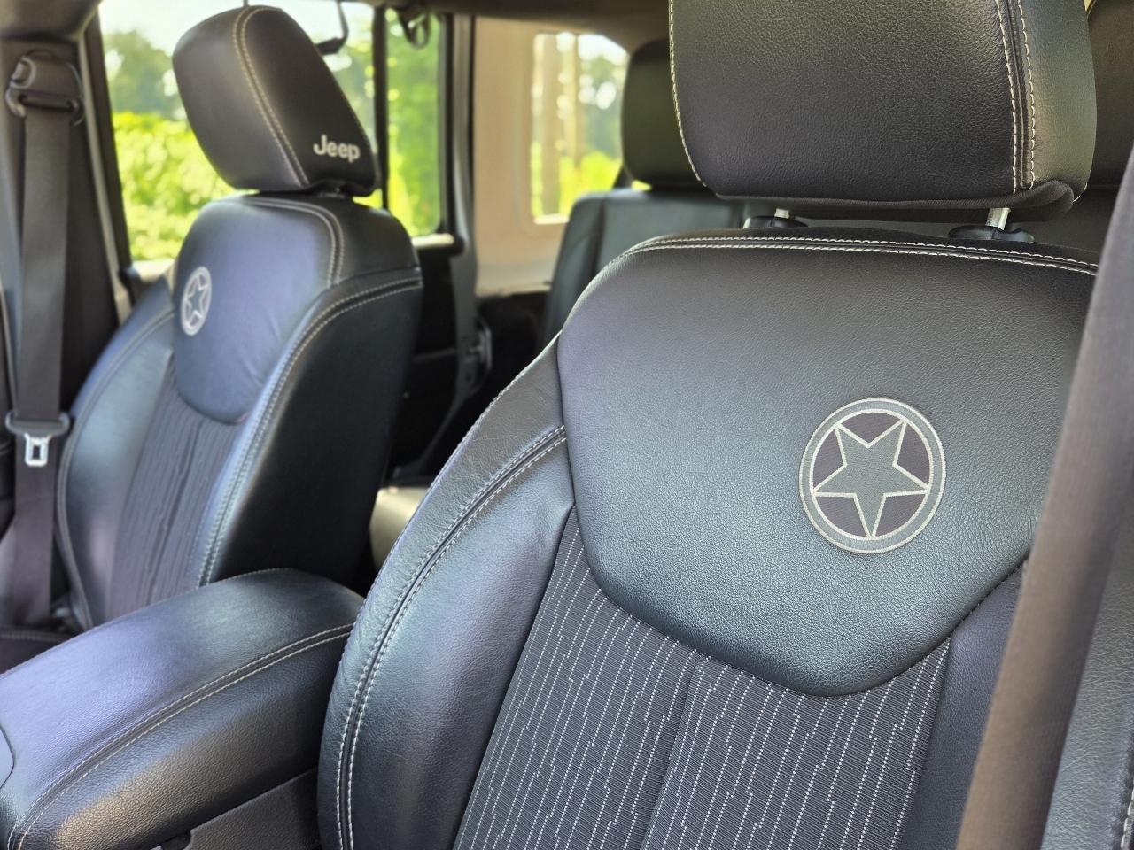 Jeep Wrangler Unlimited Sport 4WD 2013