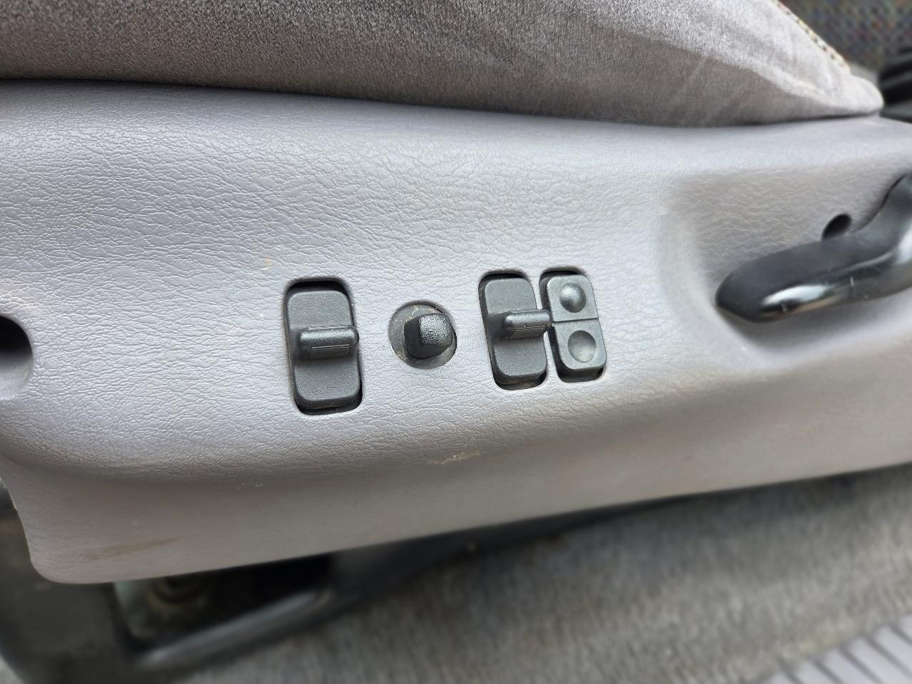 Dodge Ram 2500 Quad Cab Short Bed 4WD 1999