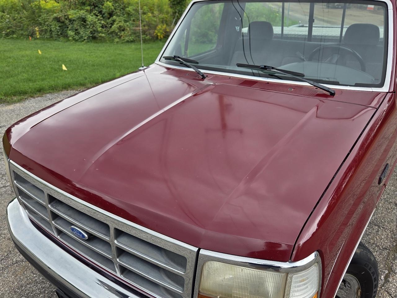 Ford F-150 XLT 2WD Reg Cab 6.5' Box 1992