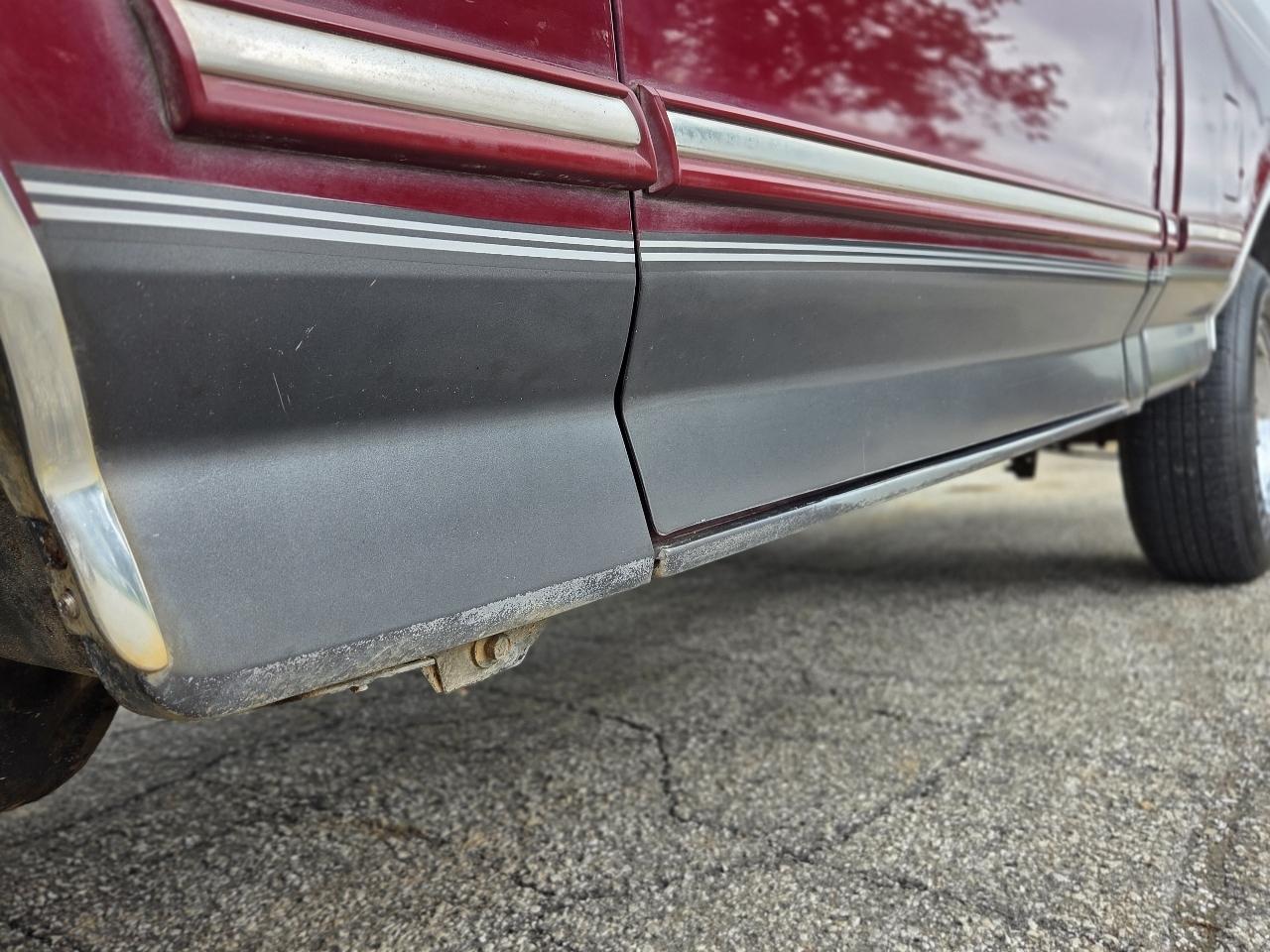 Ford F-150 XLT 2WD Reg Cab 6.5' Box 1992