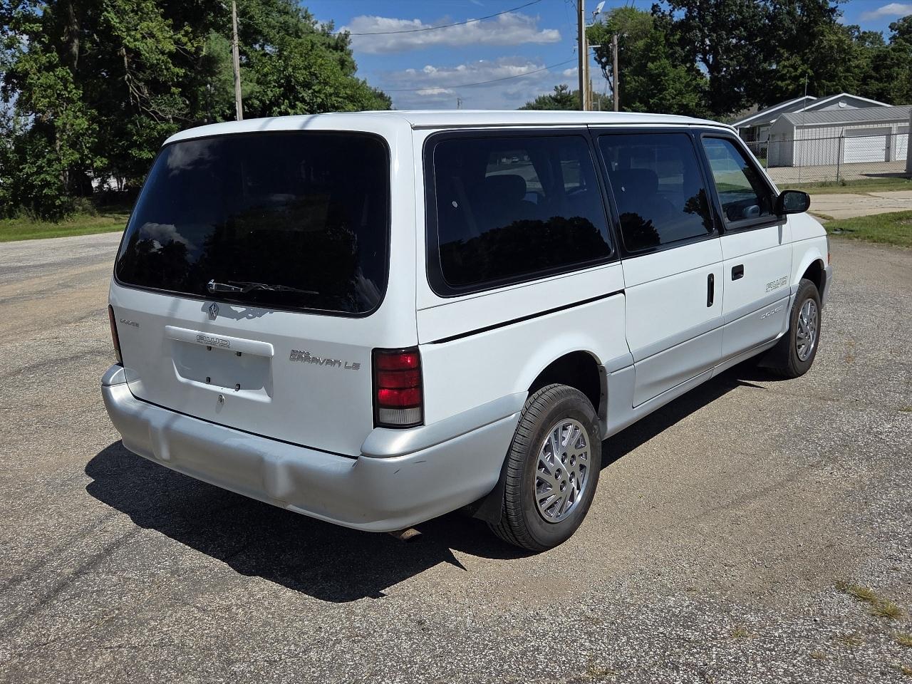 Dodge Grand Caravan LE AWD 1994
