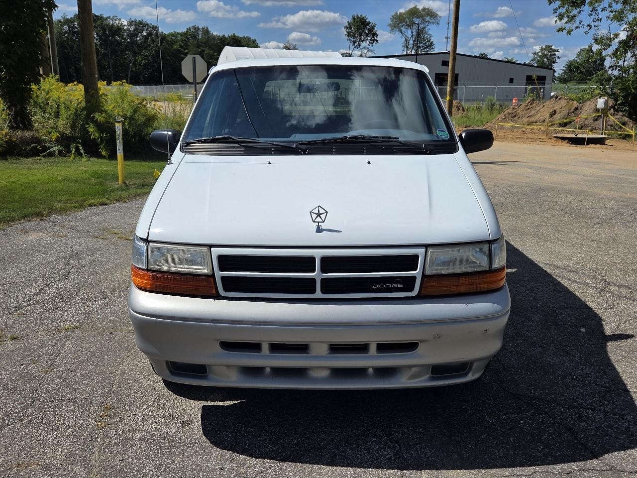 Dodge Grand Caravan LE AWD 1994