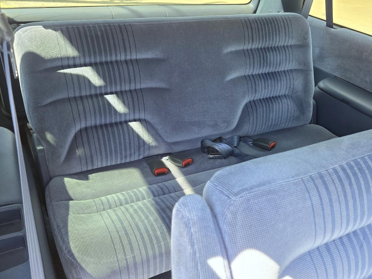 Dodge Grand Caravan LE AWD 1994