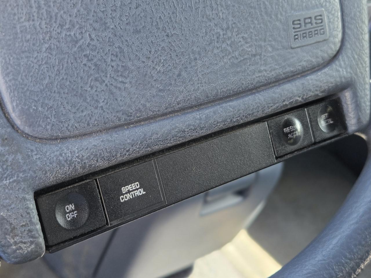 Dodge Grand Caravan LE AWD 1994