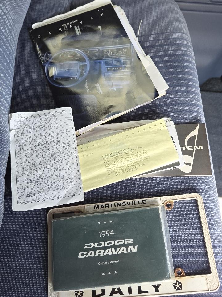 Dodge Grand Caravan LE AWD 1994