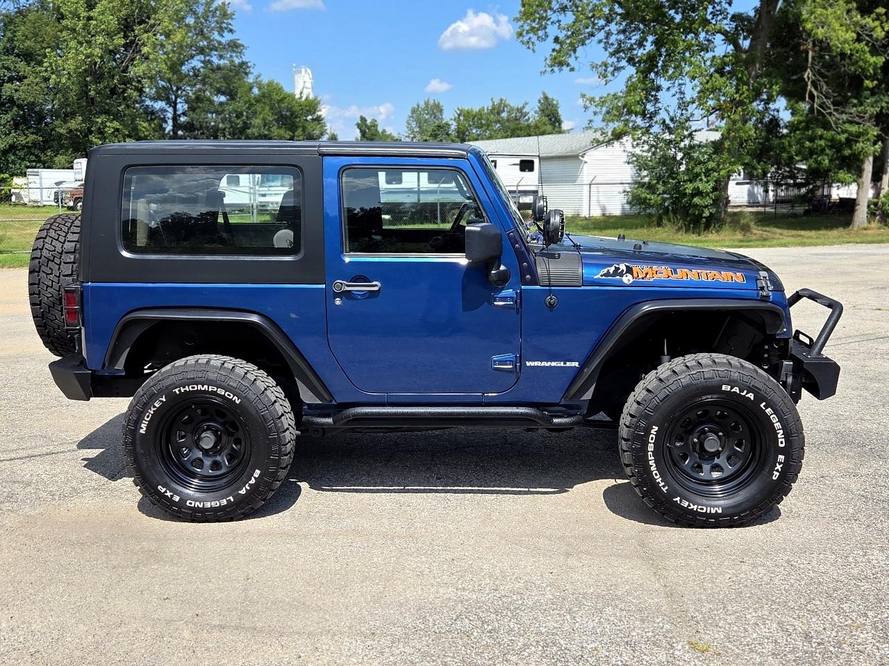 Jeep Wrangler 4WD 2dr Mountain 2010