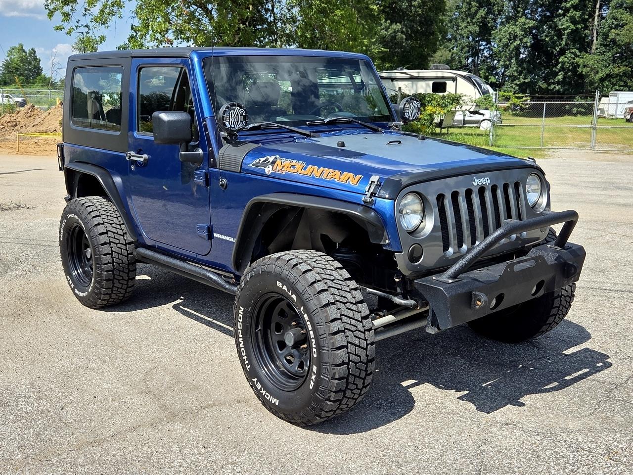 Jeep Wrangler 4WD 2dr Mountain 2010