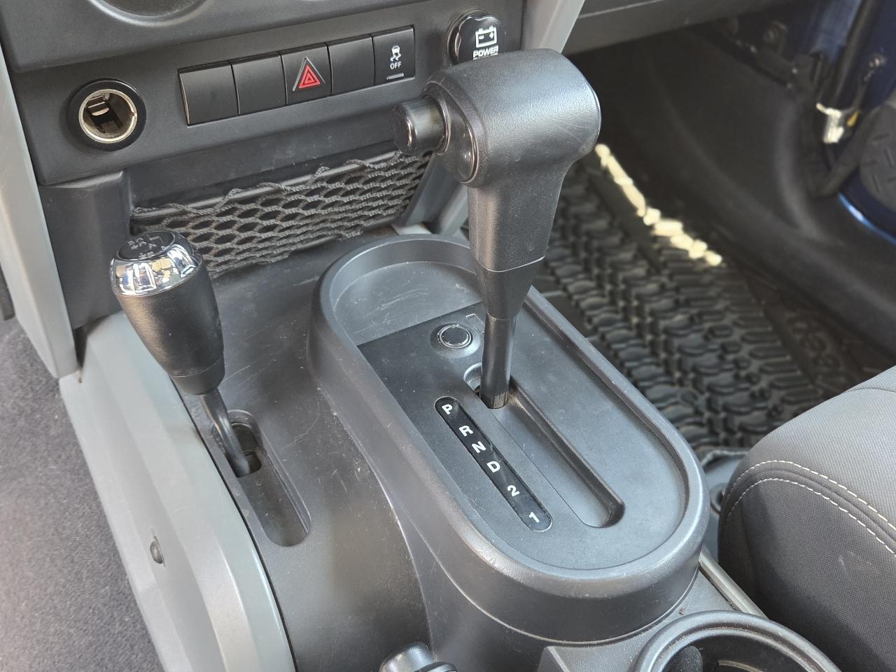 Jeep Wrangler 4WD 2dr Mountain 2010