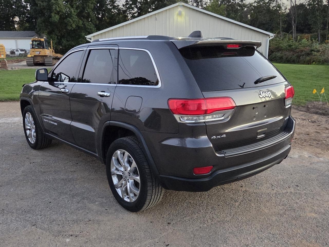 Jeep Grand Cherokee Laredo 4WD 2015