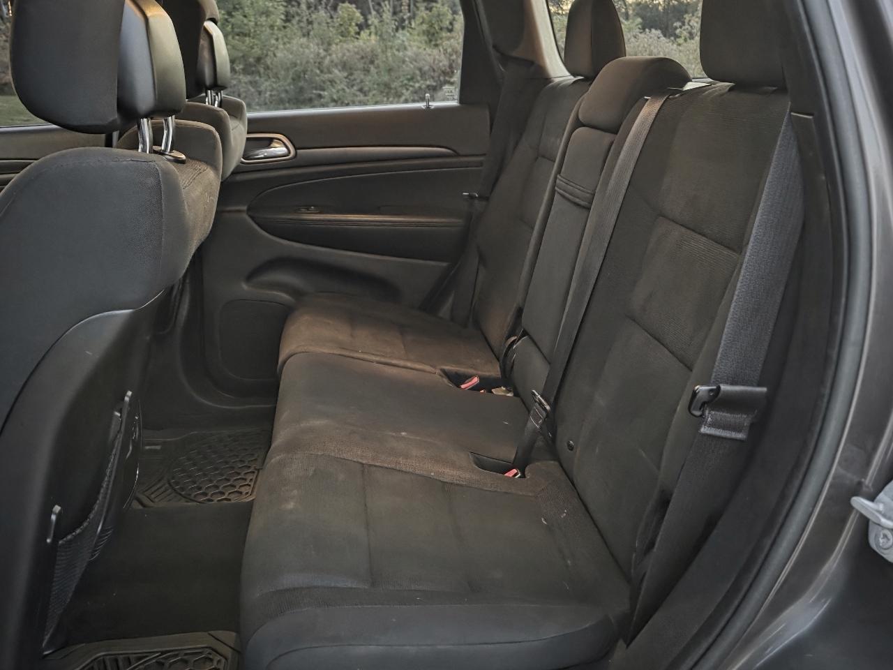 Jeep Grand Cherokee Laredo 4WD 2015