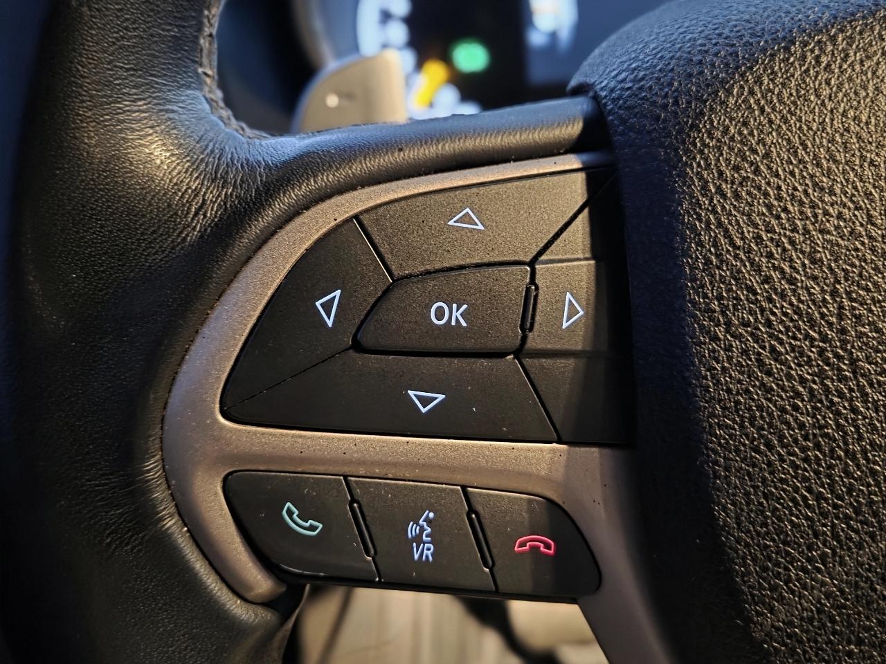Jeep Grand Cherokee Laredo 4WD 2015
