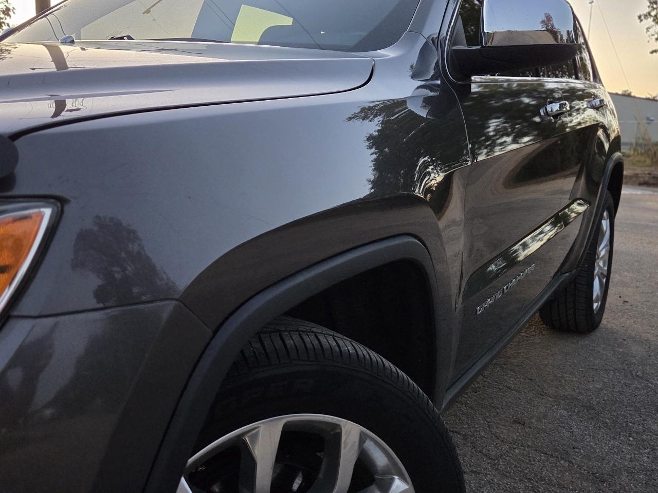 Jeep Grand Cherokee Laredo 4WD 2015