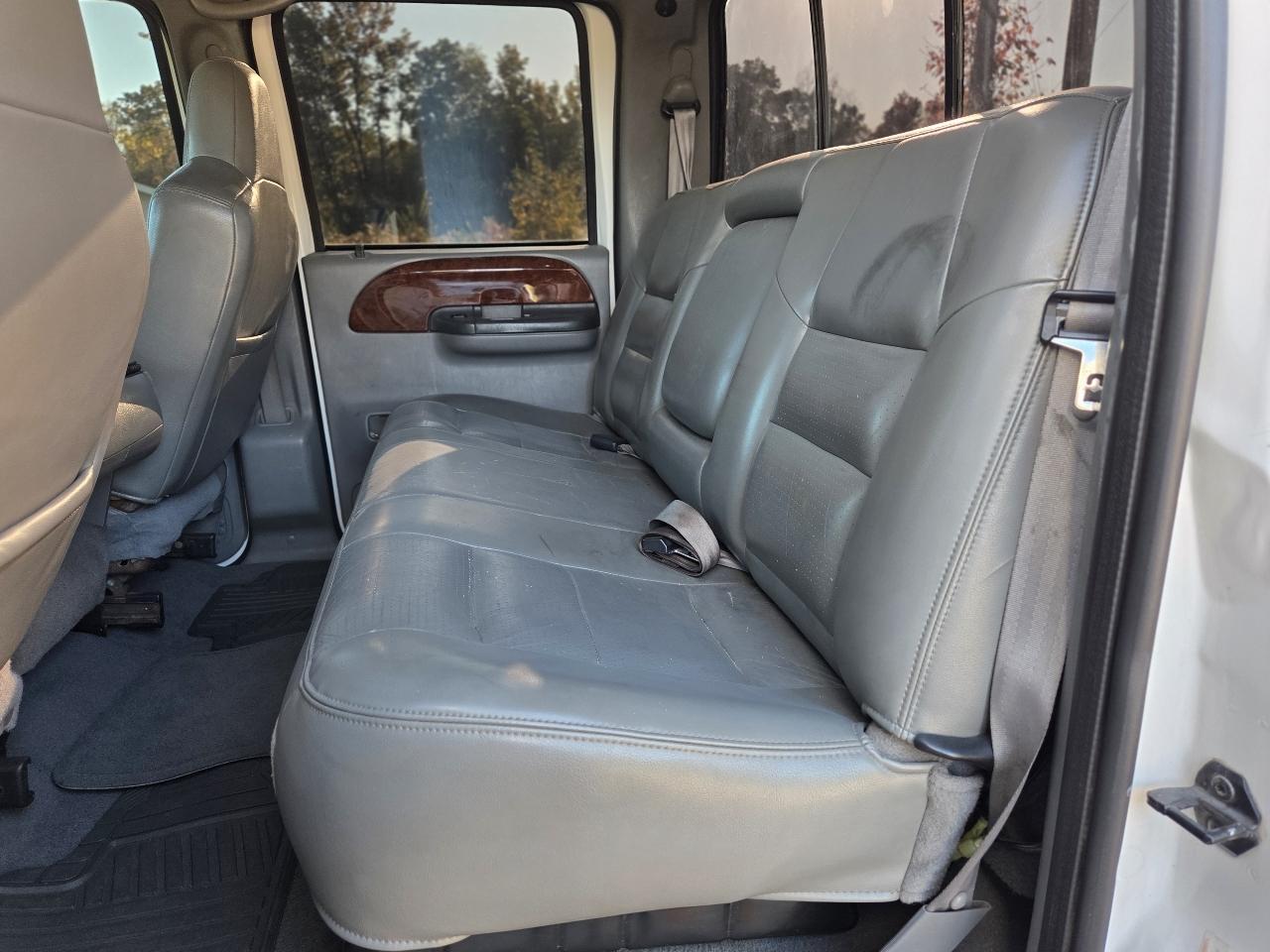 Ford F-350 SD Lariat Crew Cab Long Bed 4WD 2003