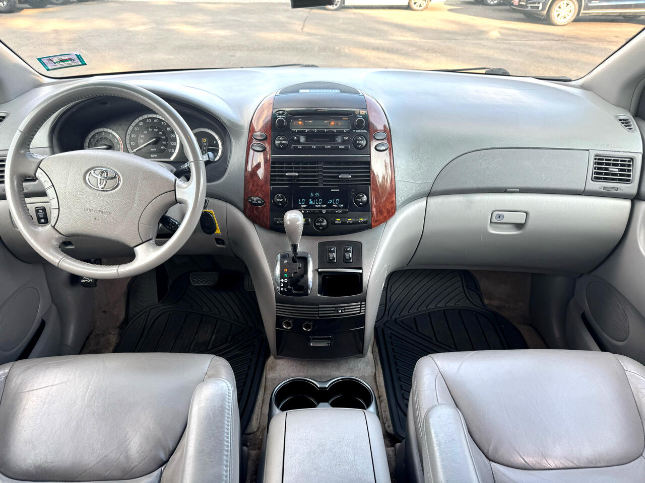 Toyota Sienna XLE 2005 Toyota Sienna XLE 2005