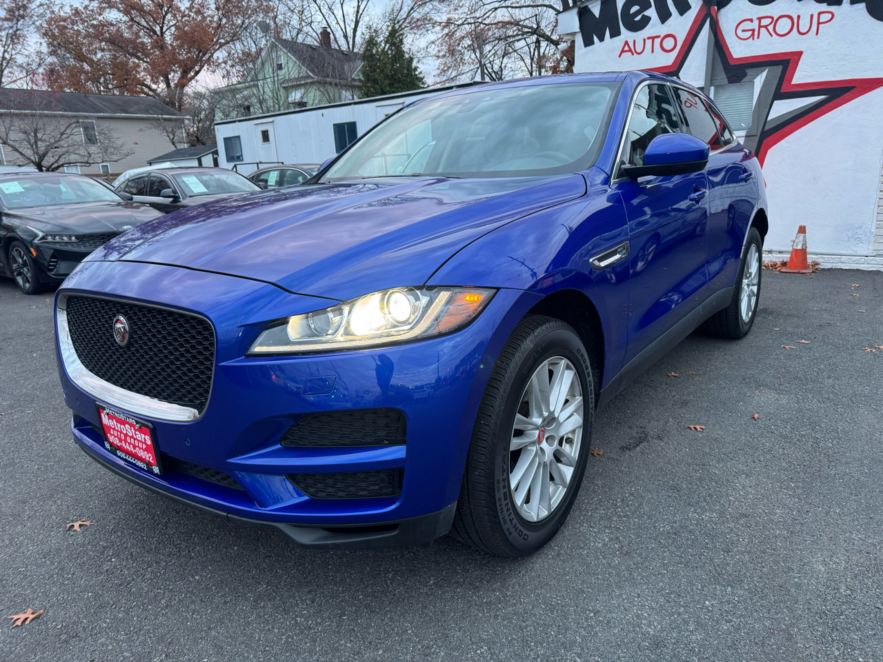 2020 Jaguar F-PACE Prestige photo 3