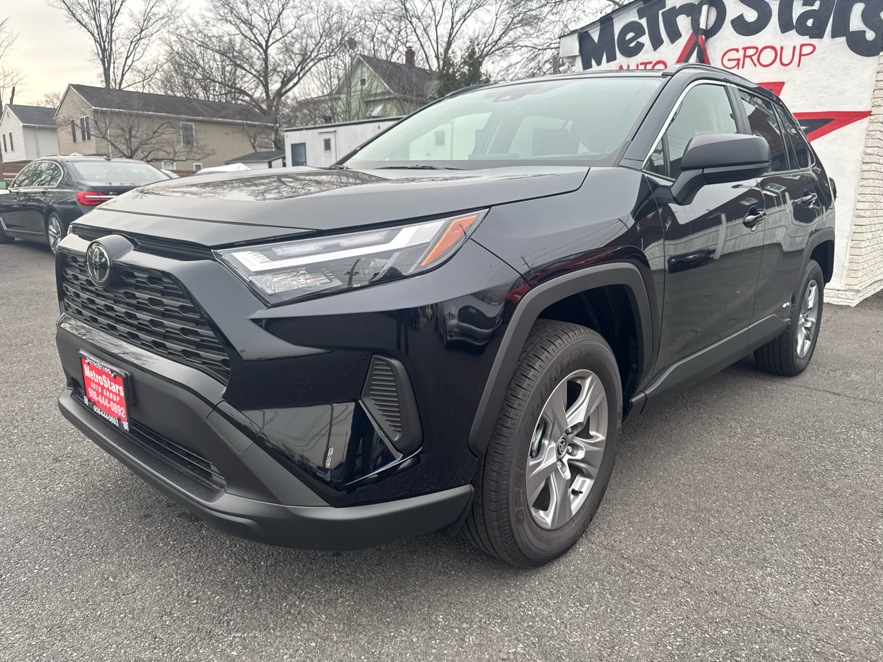 Toyota RAV4 Hybrid LE 2025