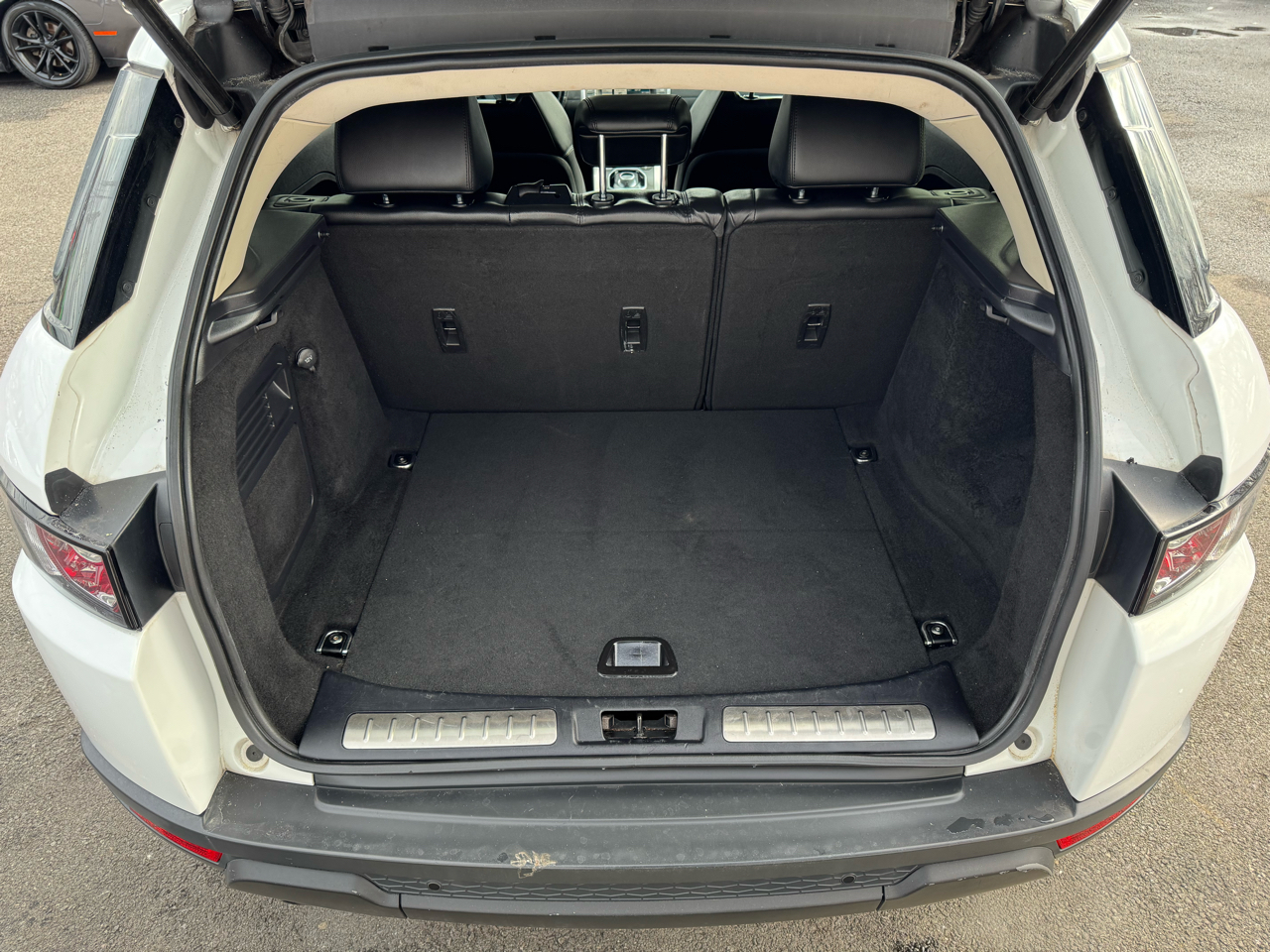 Land Rover Range Rover Evoque Pure Plus 5-Door 2015