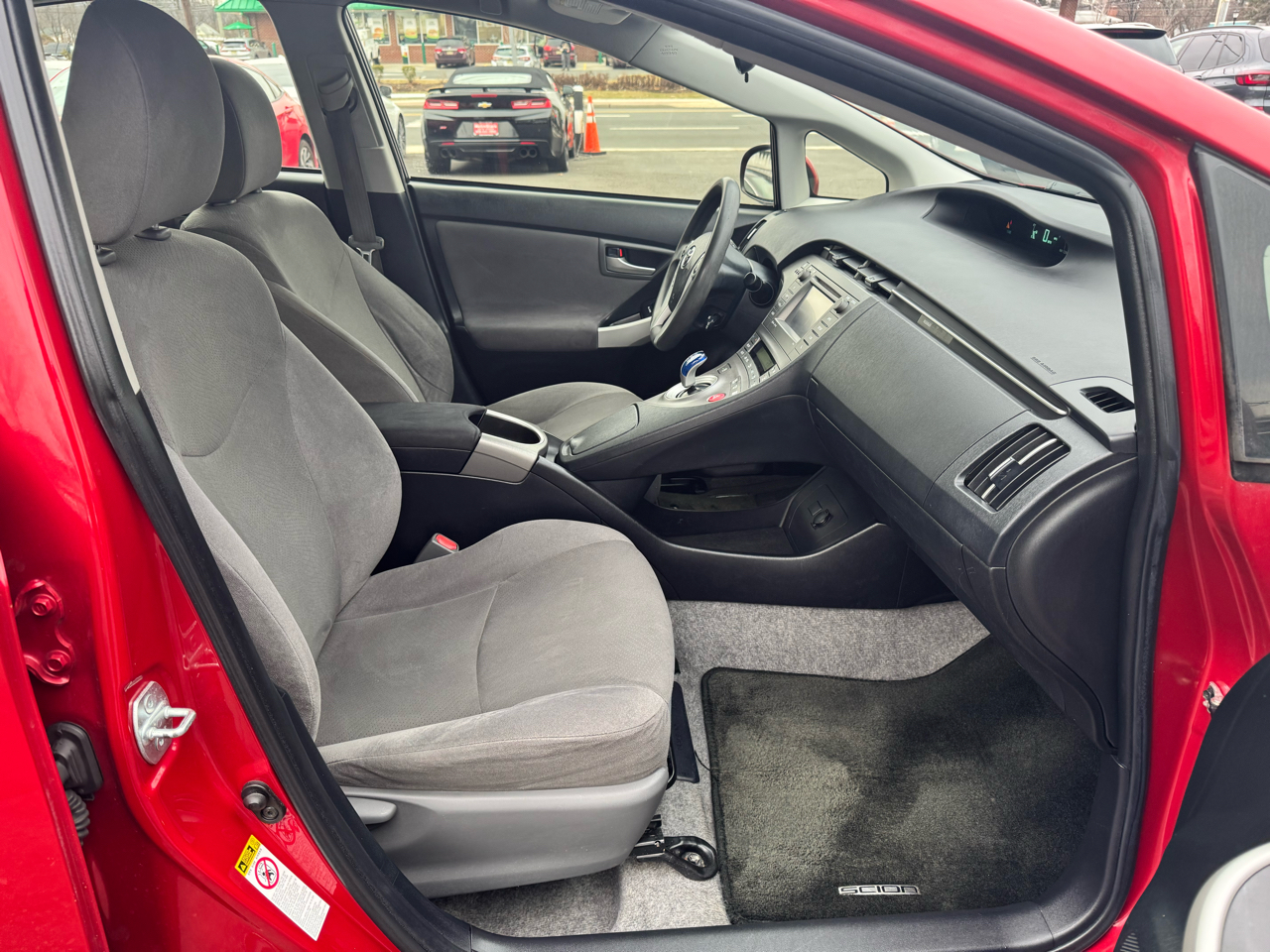 Toyota Prius Three 2014