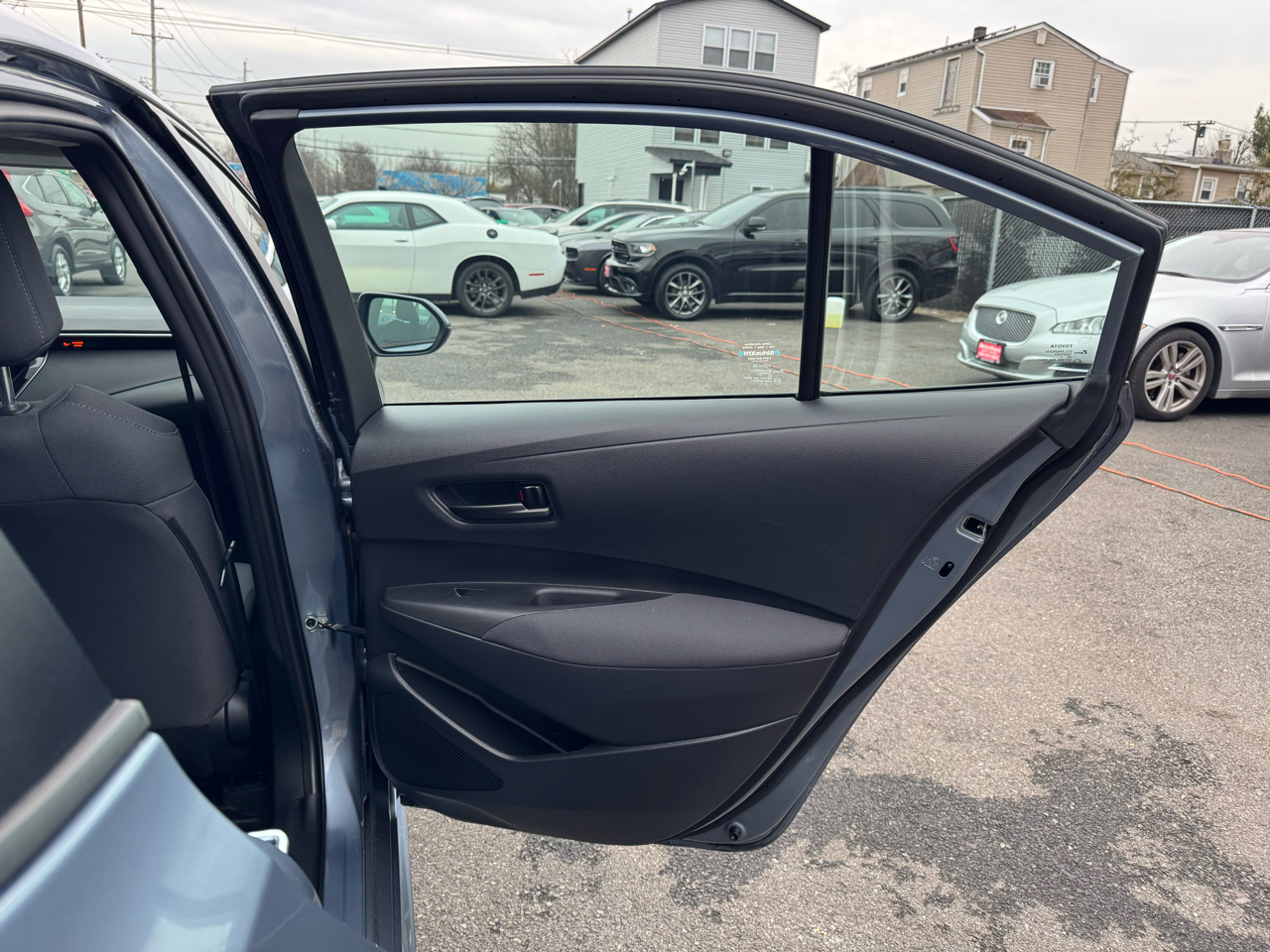 Toyota Corolla LE 2022