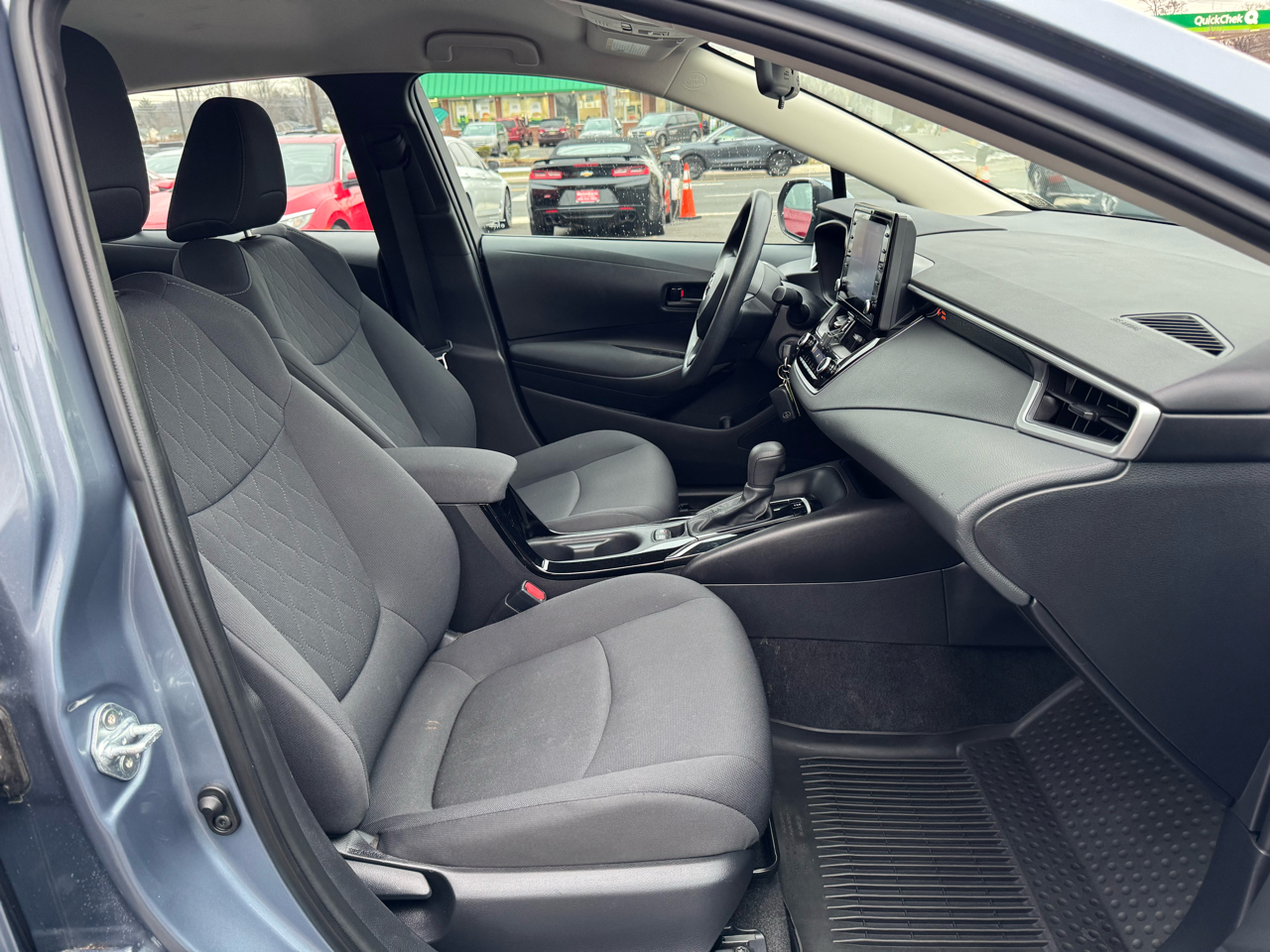 Toyota Corolla LE 2022