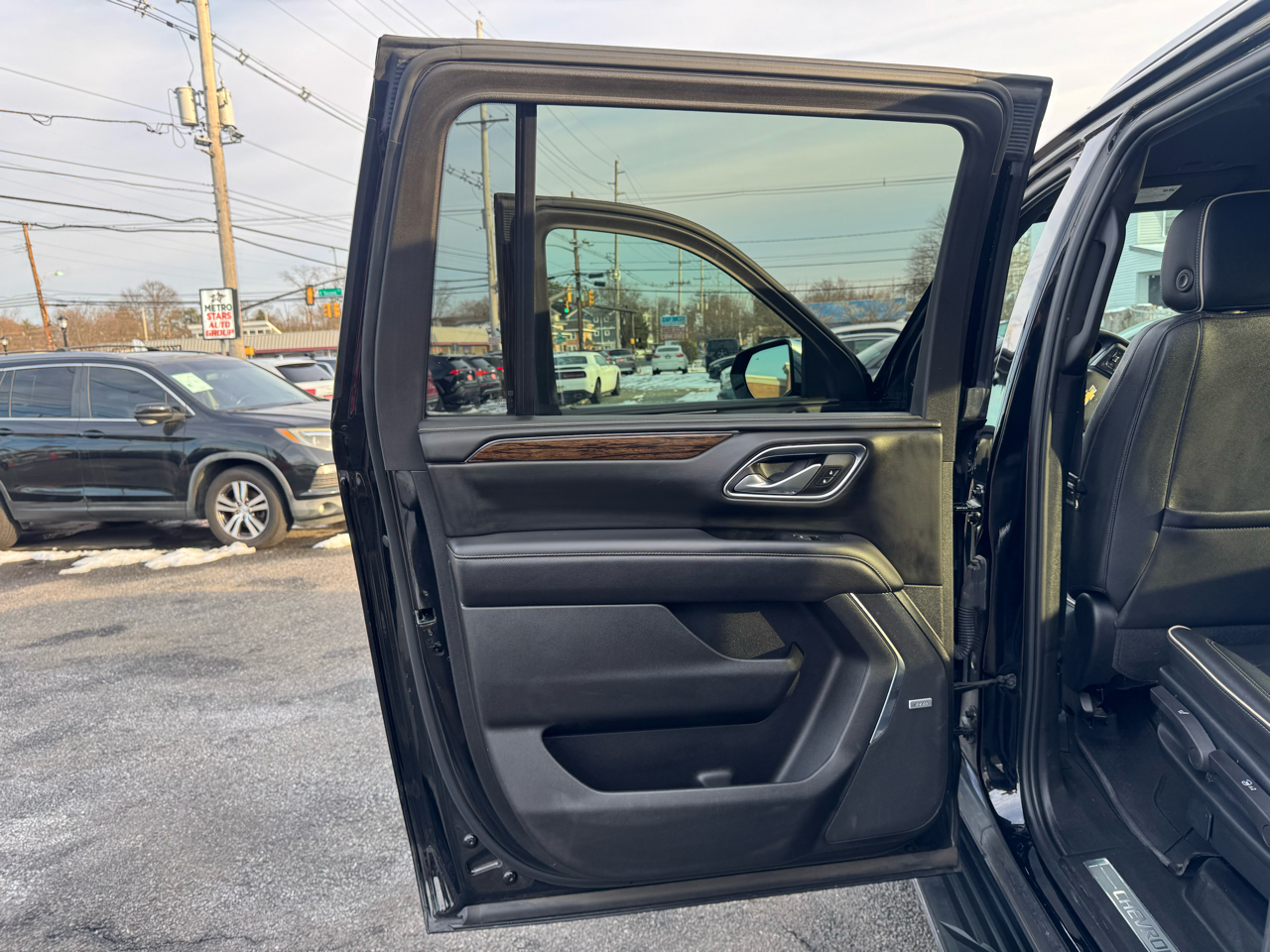Chevrolet Suburban Premier 4WD 2023