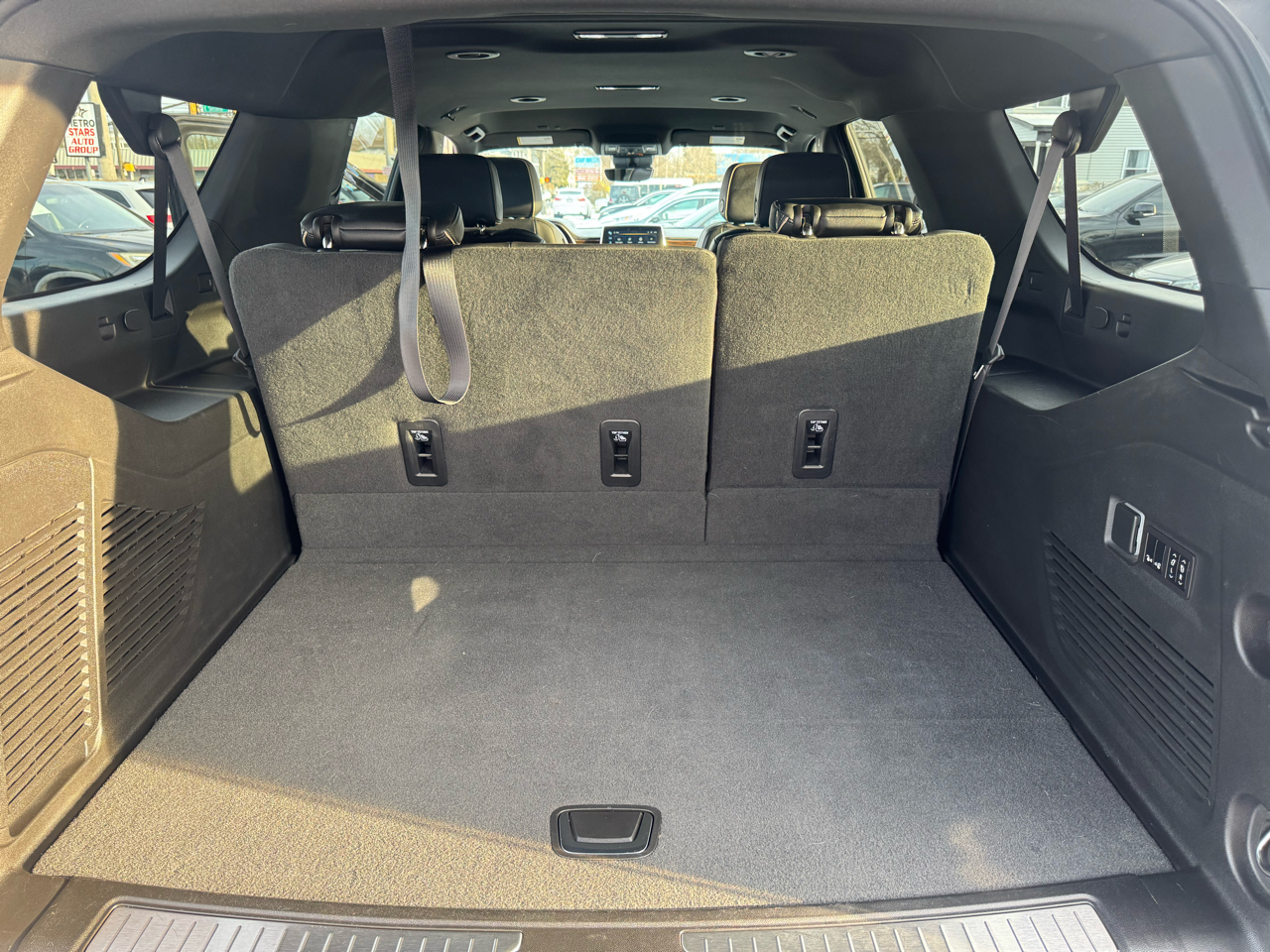 Chevrolet Suburban Premier 4WD 2023