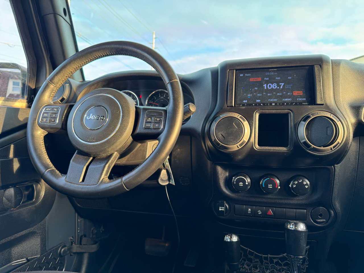 Jeep Wrangler Unlimited Sport 4WD 2017