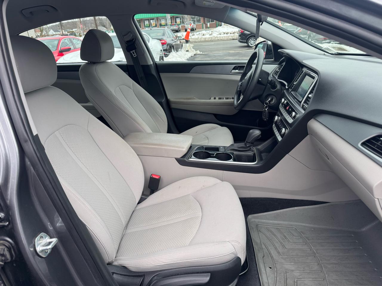 Hyundai Sonata SE 2018