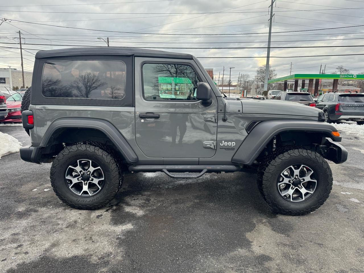 Jeep Wrangler Sport 4WD 2019