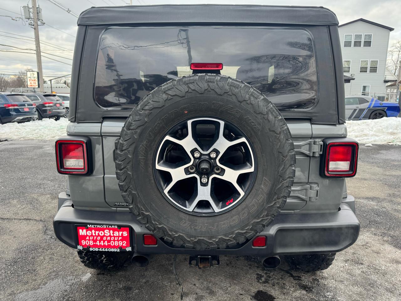 Jeep Wrangler Sport 4WD 2019