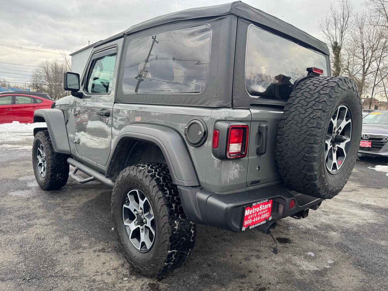 Jeep Wrangler Sport 4WD 2019