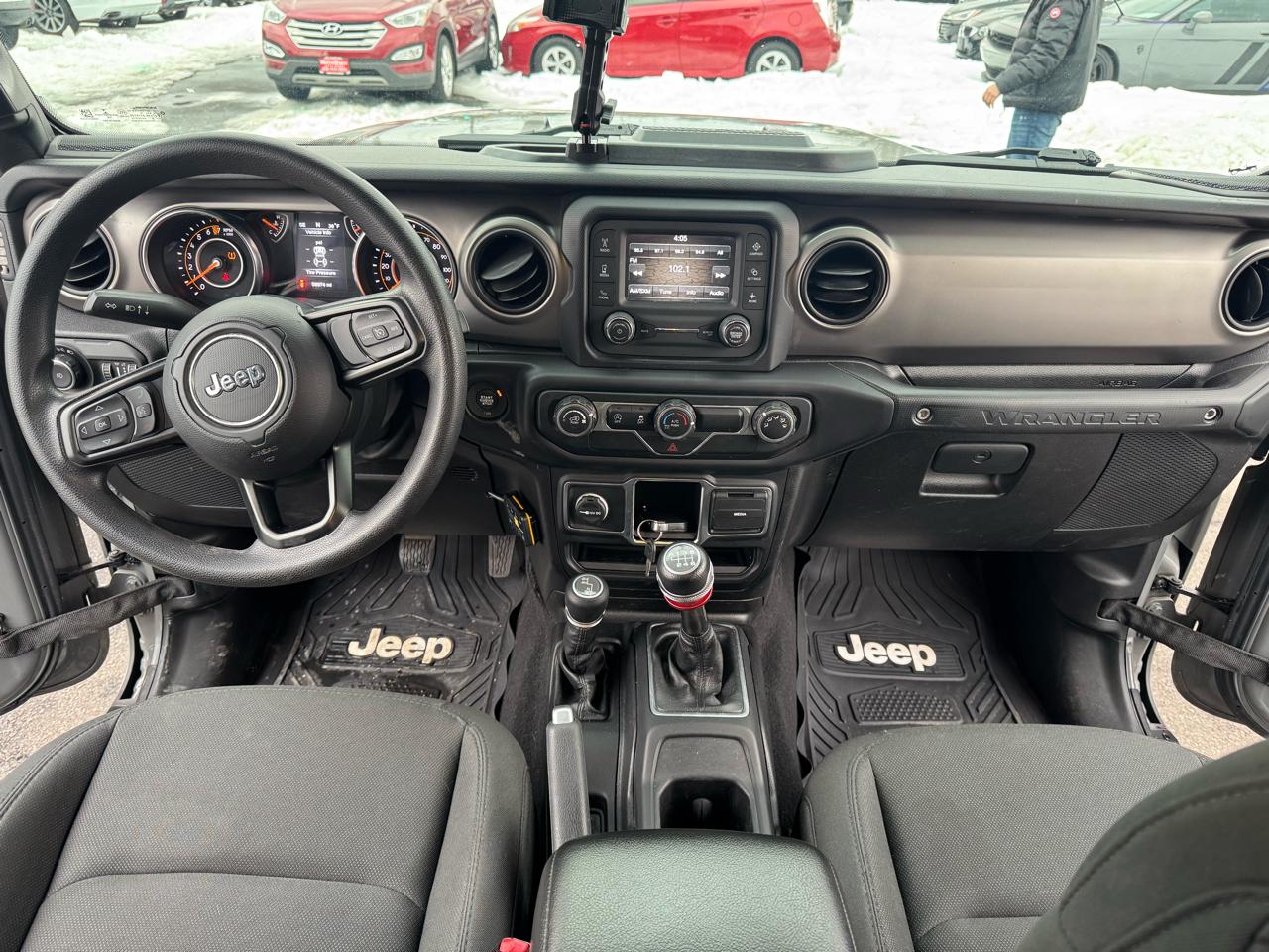 Jeep Wrangler Sport 4WD 2019