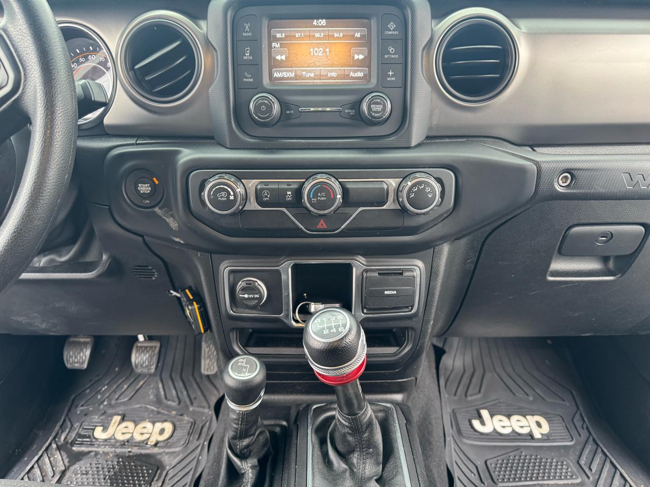 Jeep Wrangler Sport 4WD 2019