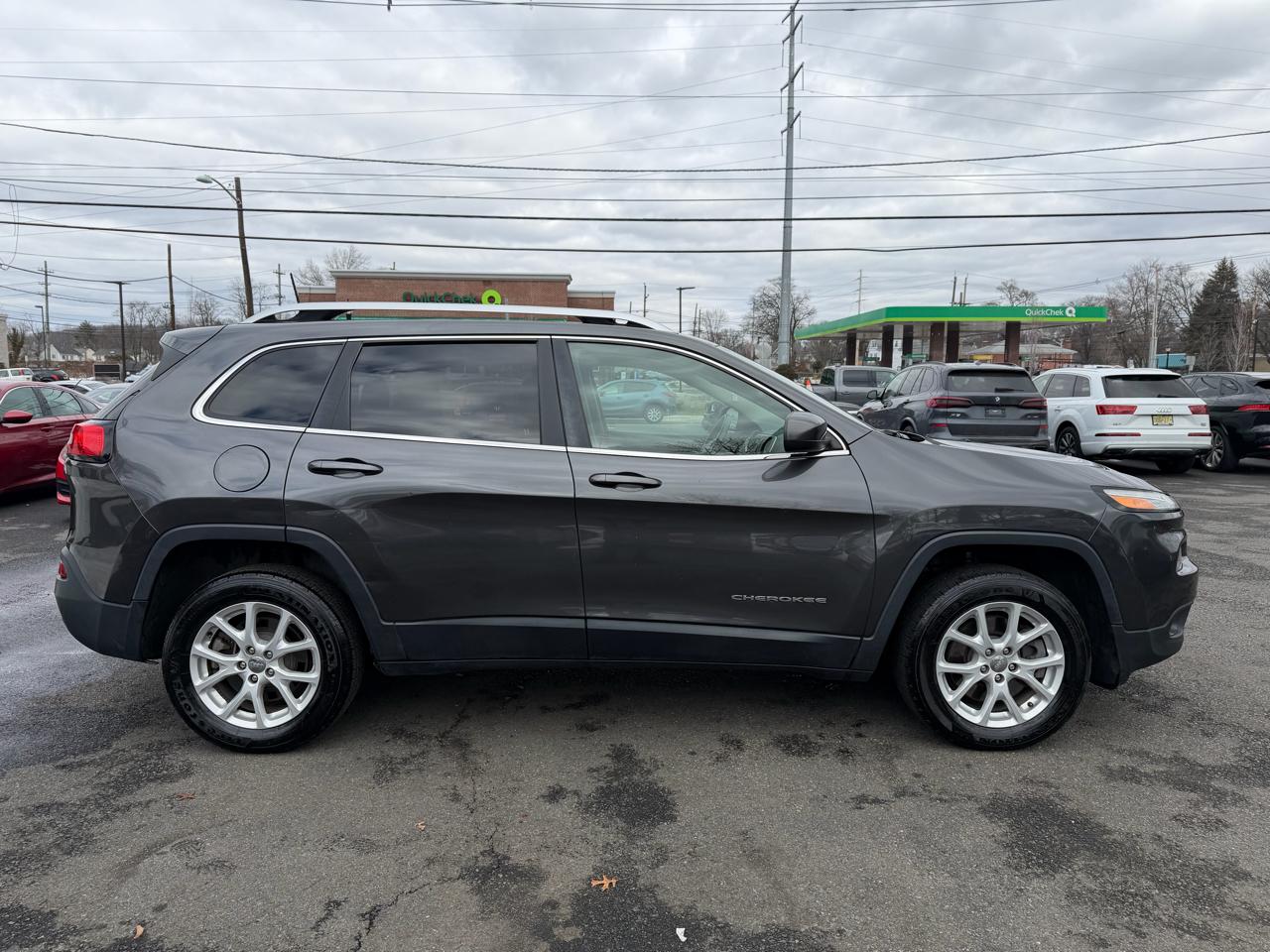 Jeep Cherokee Latitude 4WD 2017