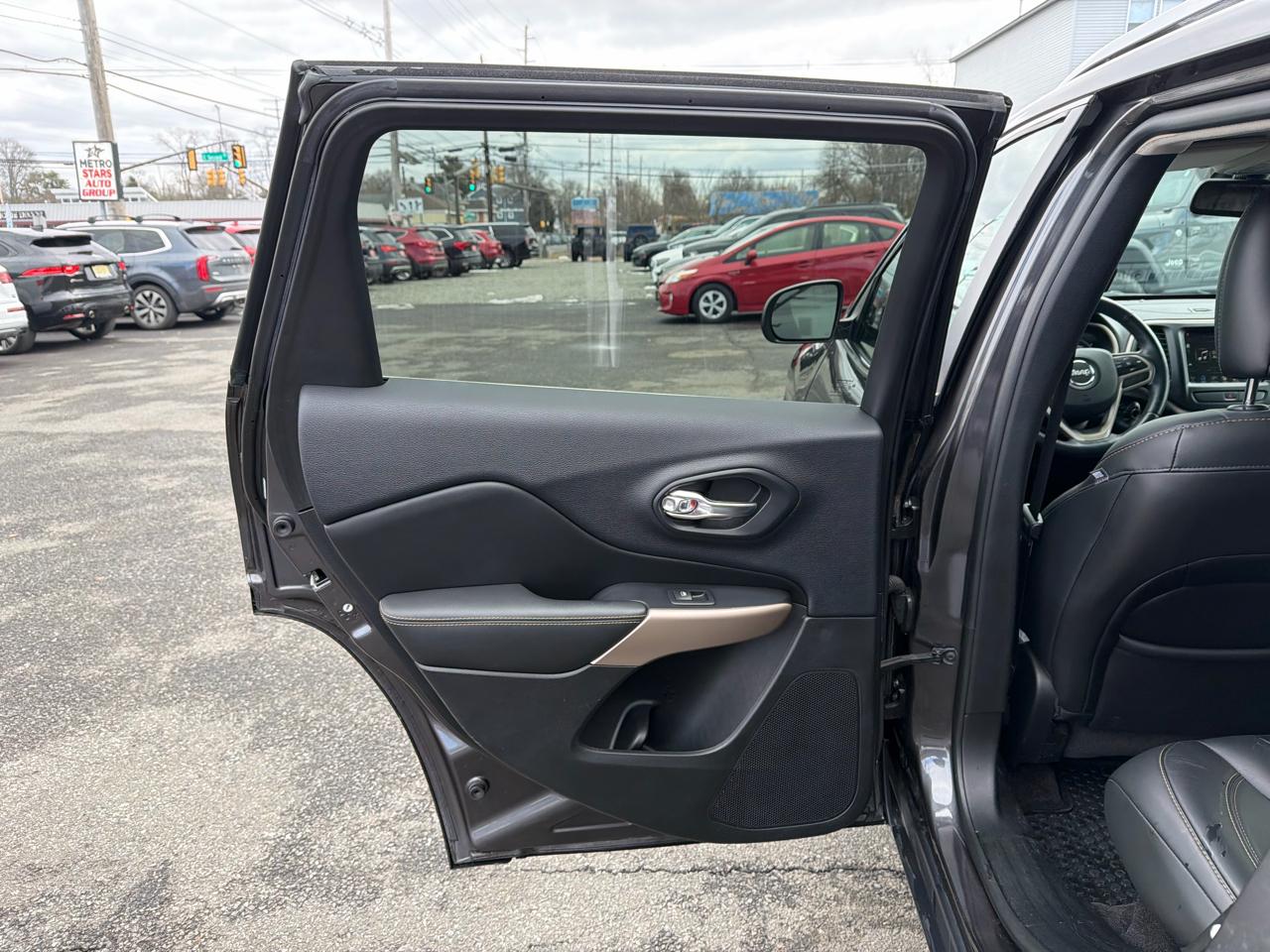 Jeep Cherokee Latitude 4WD 2017