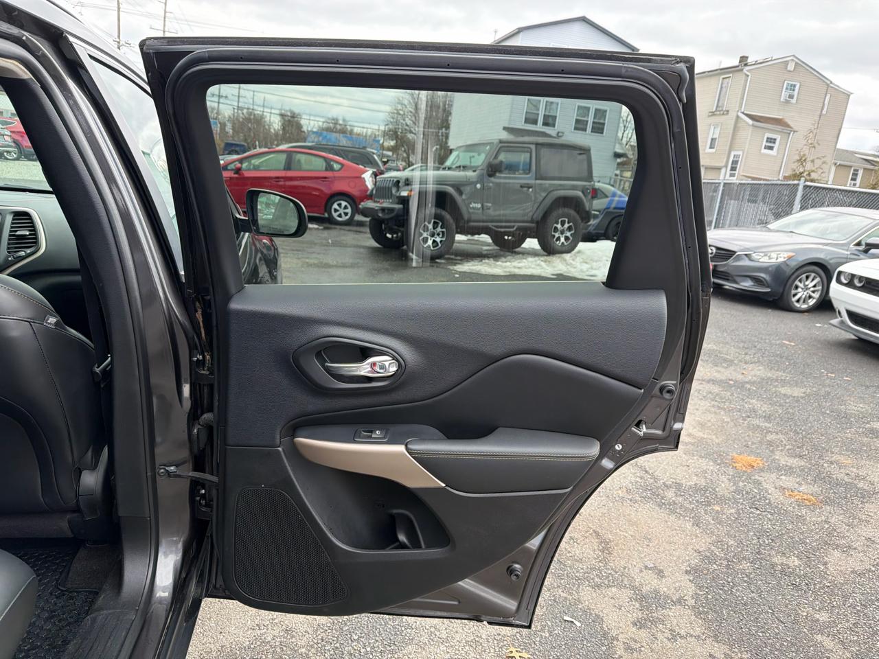 Jeep Cherokee Latitude 4WD 2017