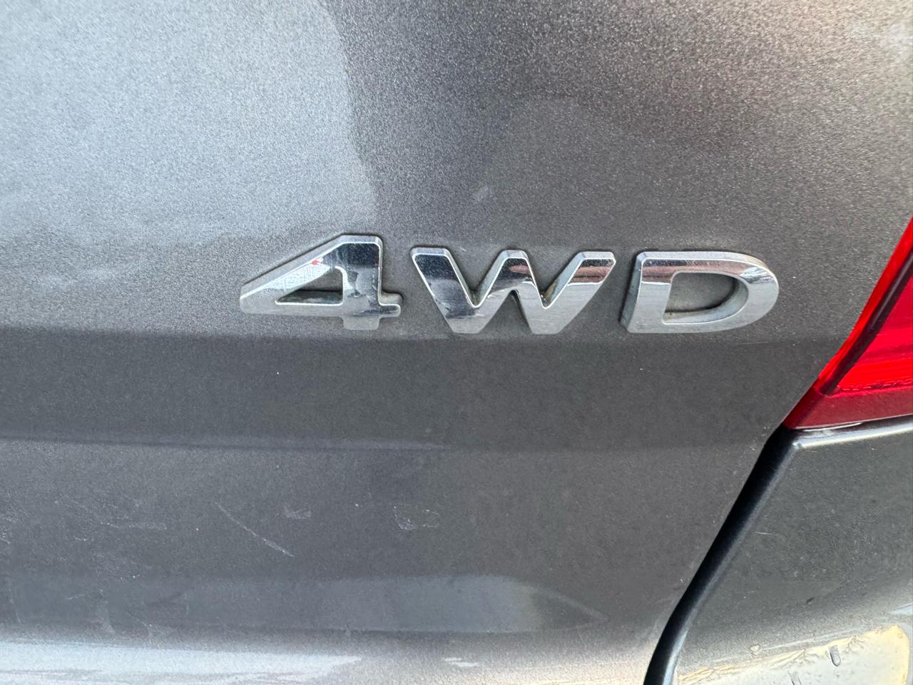 Ford Explorer 4dr Limited 4WD 2011