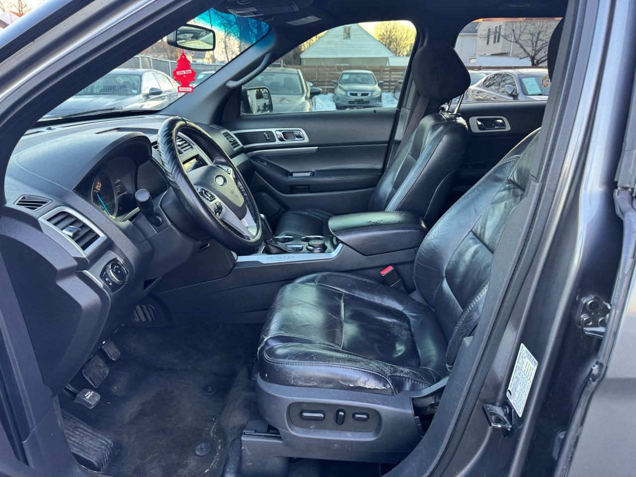 Ford Explorer 4dr Limited 4WD 2011