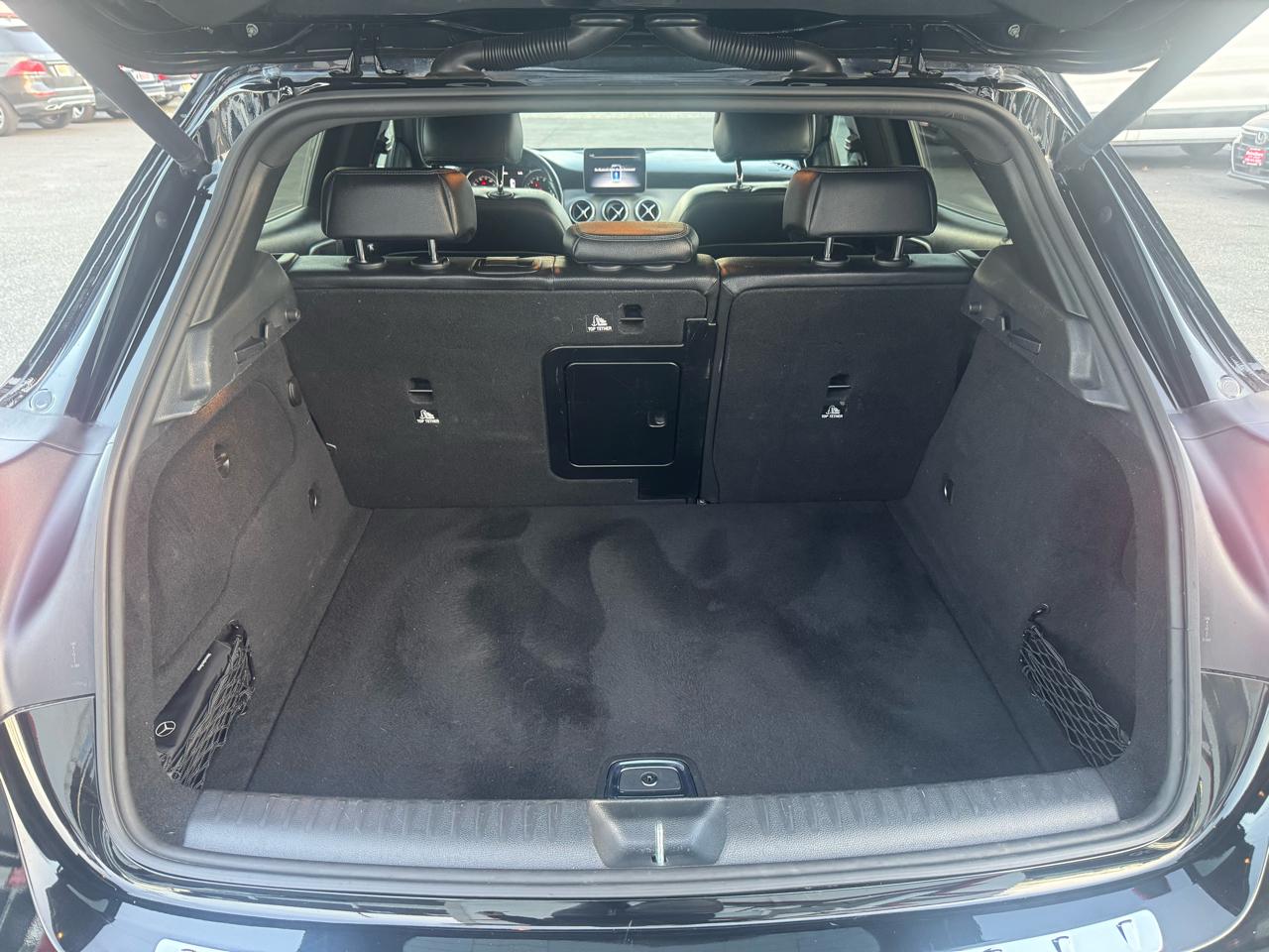 Mercedes-Benz GLA-Class GLA250 4MATIC 2020