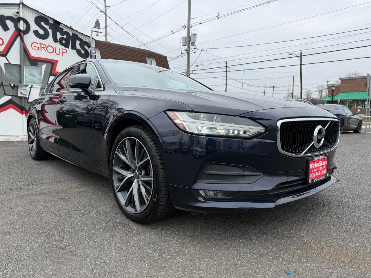 Volvo S90 T5 Momentum AWD 2019