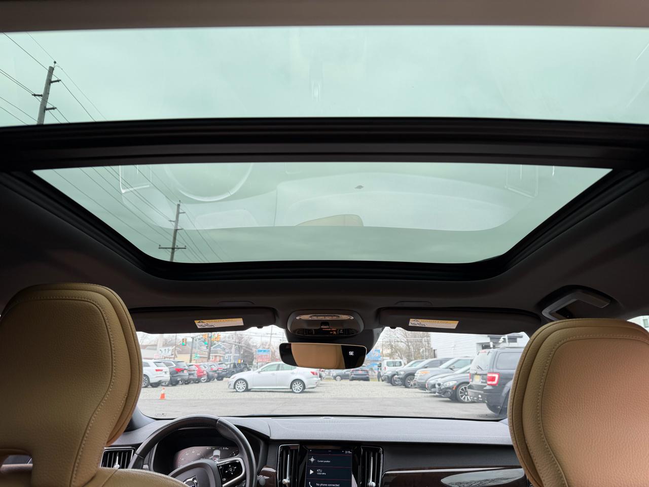 Volvo S90 T5 Momentum AWD 2019