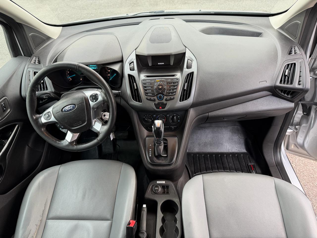 Ford Transit Connect Cargo Van XL LWB w/Rear 180 Degree Door 2018