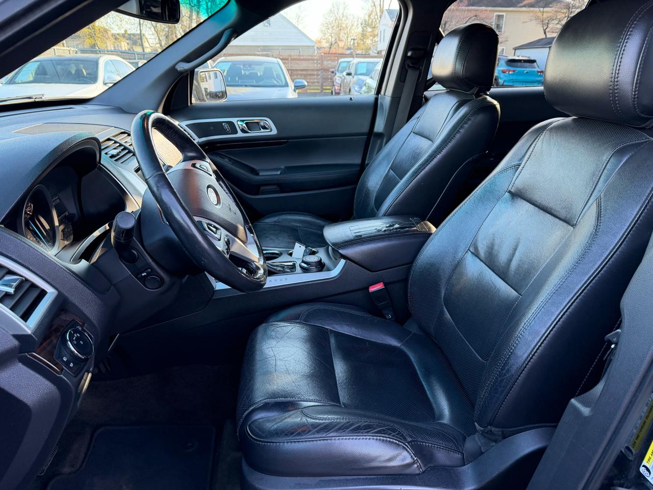 Ford Explorer Limited 4WD 2013