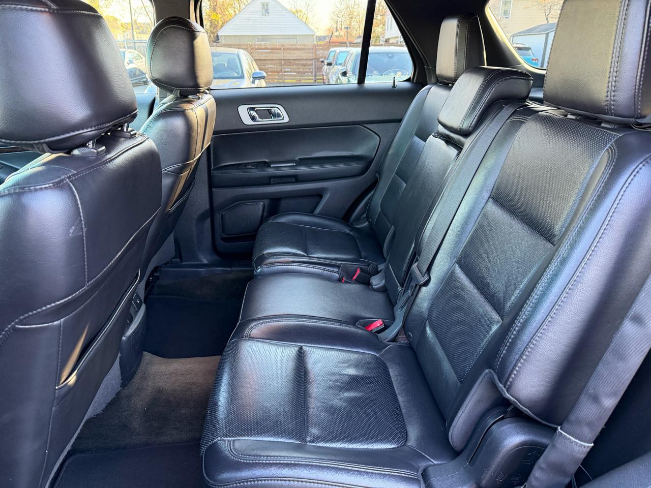 Ford Explorer Limited 4WD 2013