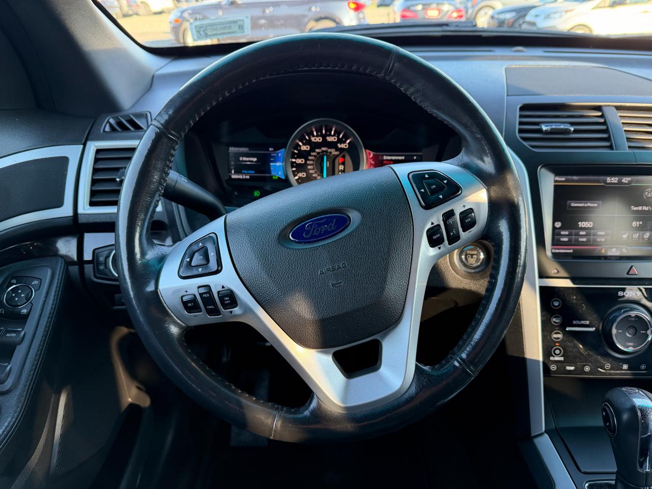 Ford Explorer Limited 4WD 2013