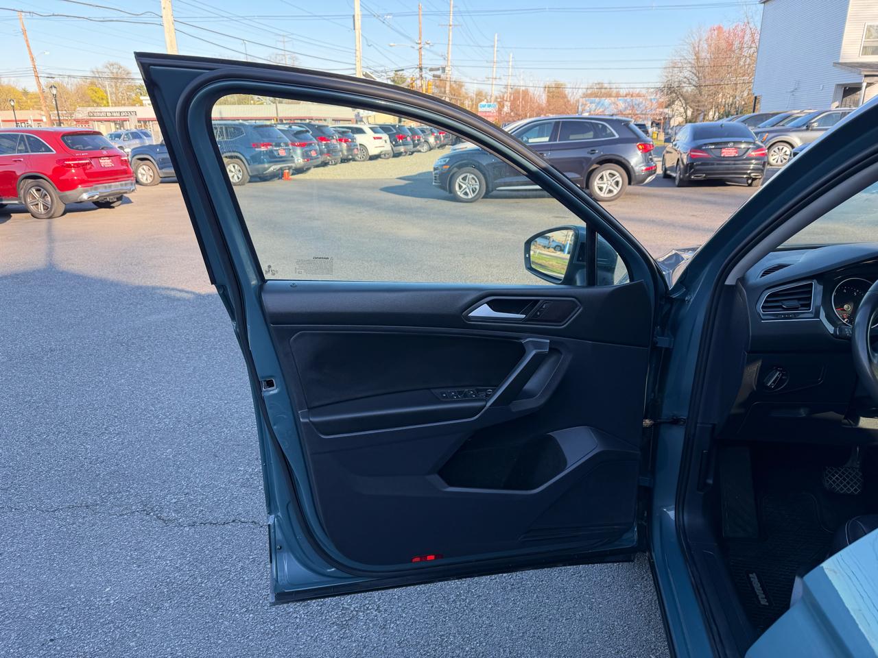 Volkswagen Tiguan SE 4Motion 2021