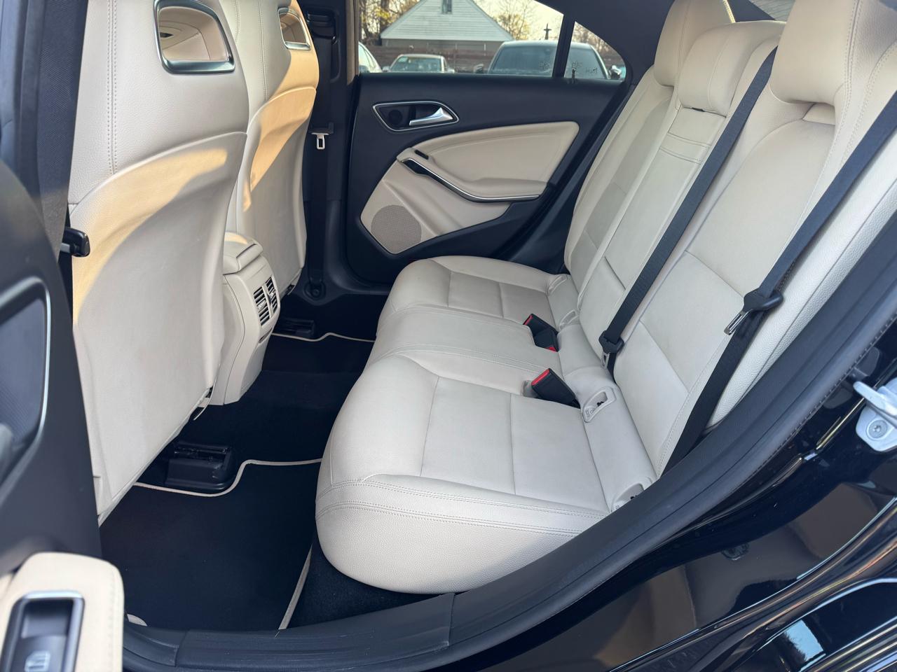 Mercedes-Benz CLA-Class CLA250 4MATIC 2017